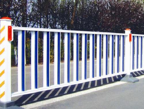 鋅鋼護(hù)欄案例